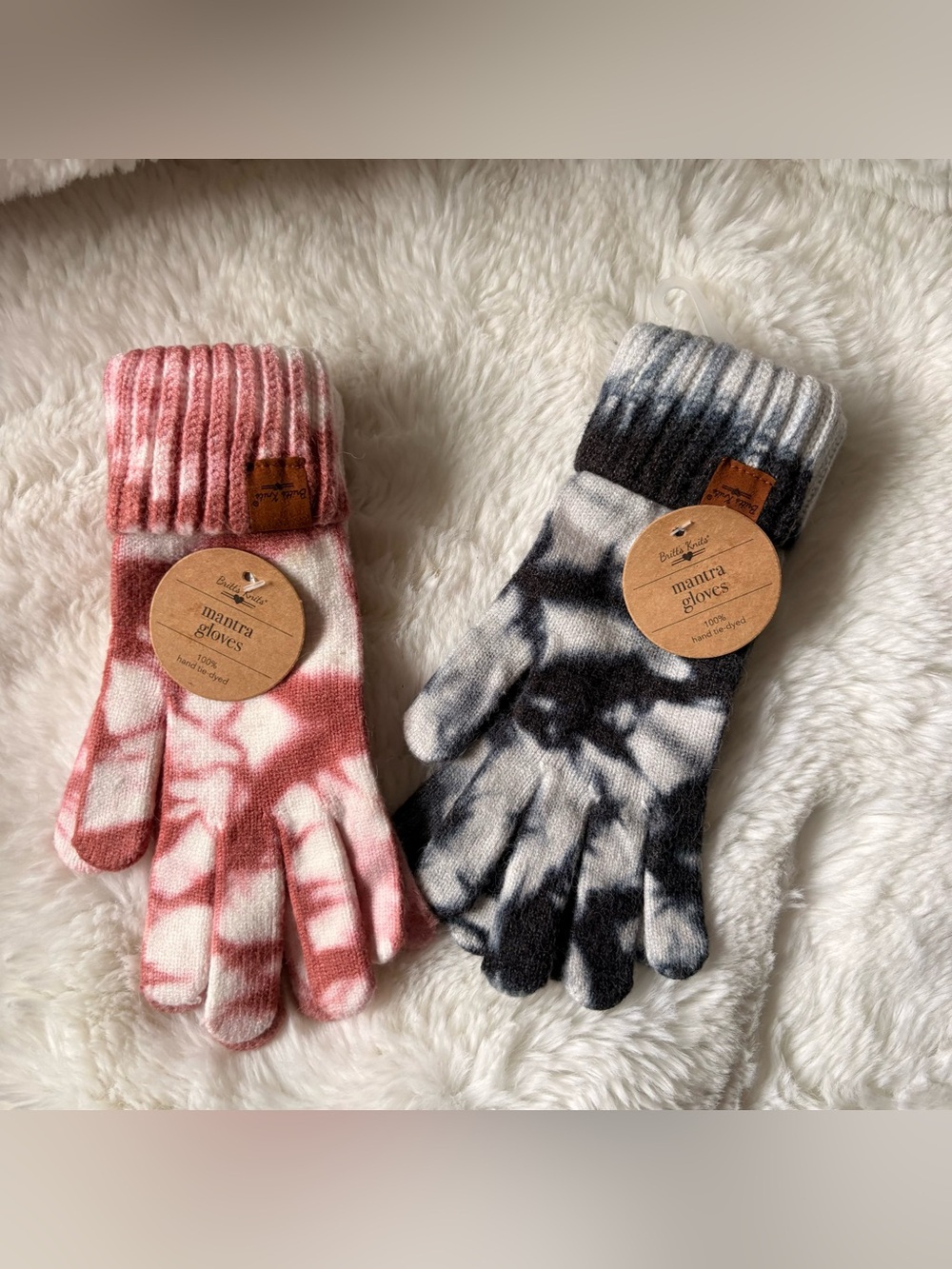 Britt’s Knit Women’s Mantra Soft Tie-Dye Gloves, NWT, Bundle of 2
